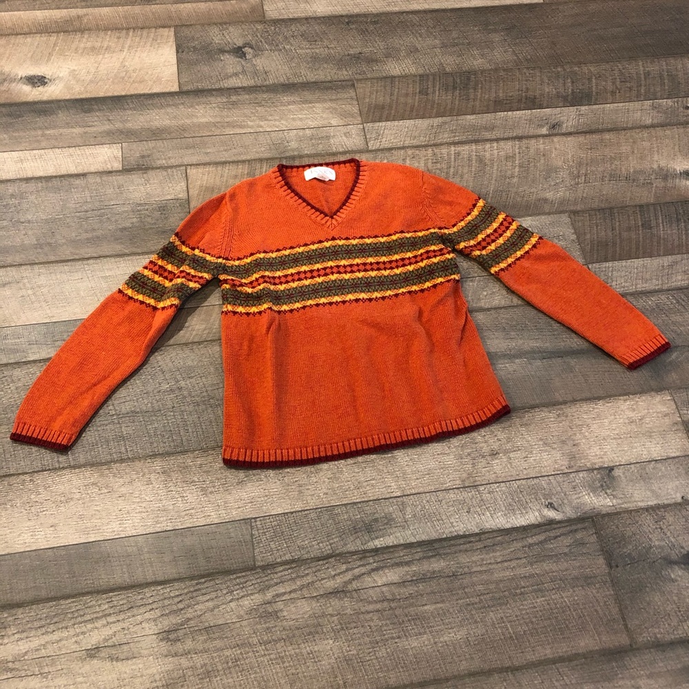 Sweater - Picture 2 of 4